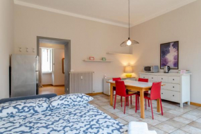 Familia Apartaments - 257 by HAPPYHOSTORINO Torino
